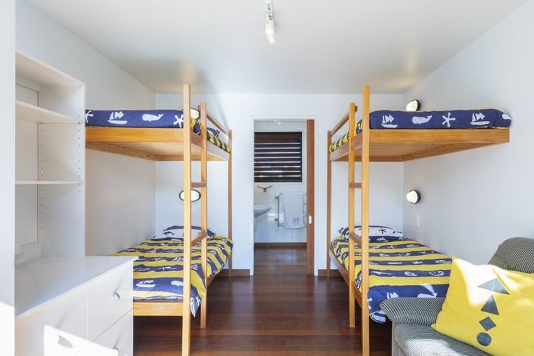 Photo of property in 32 The Southern Isle, Omaha, 0986