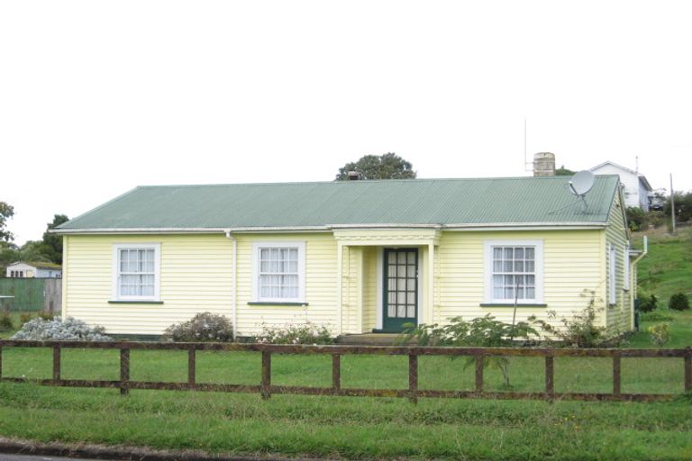 Photo of property in 25 Bear Street, Tirau, 3410