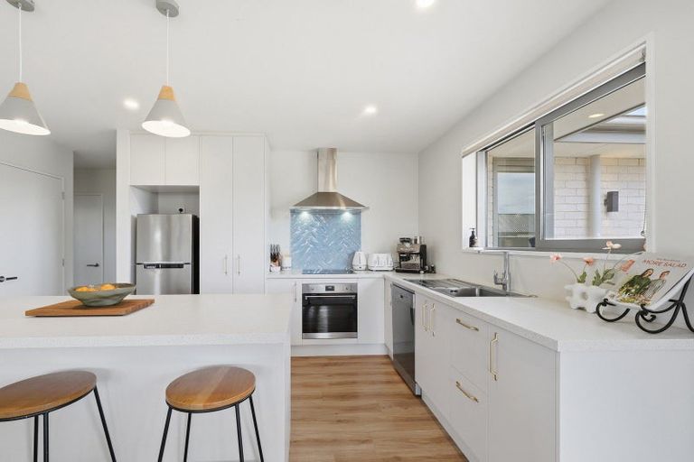 Photo of property in 5 Hunter Lane, Amberley, 7410