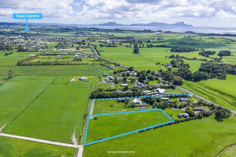 Photo of property in 158c South Road, Waipu, 0582