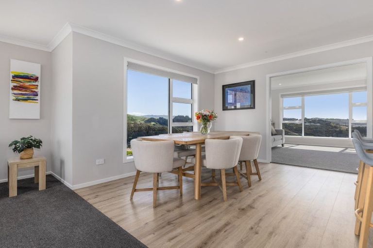Photo of property in 6 Stunsail Lane, Whitby, Porirua, 5024