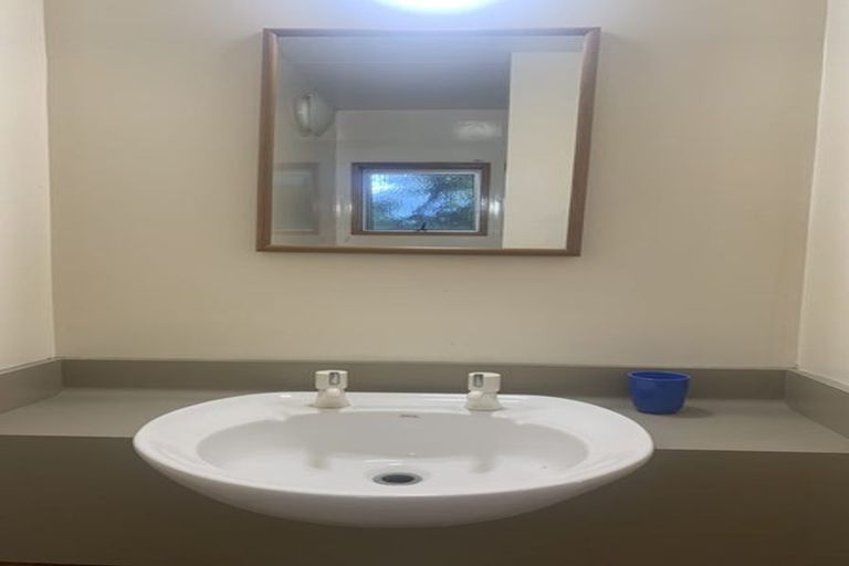 Photo of property in 9 Bayne Terrace, Macandrew Bay, Dunedin, 9014
