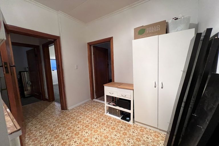 Photo of property in 4/5 Benares Street, Khandallah, Wellington, 6035