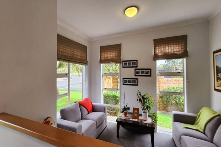 Photo of property in 8 Driftwood Drive, Red Beach, 0932