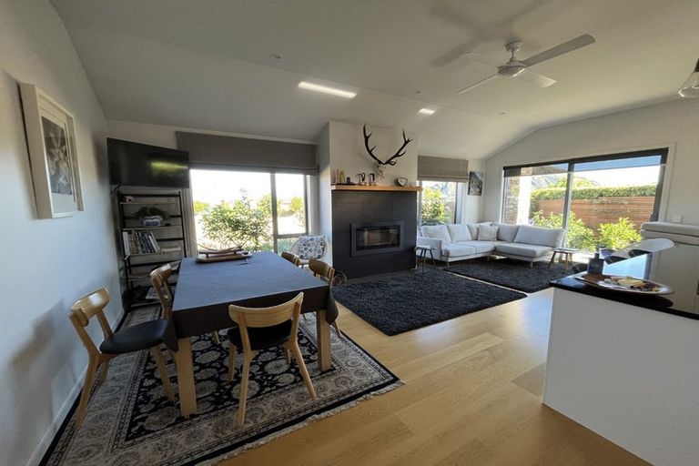 Photo of property in 3 Edgewood Place, Wanaka, 9305