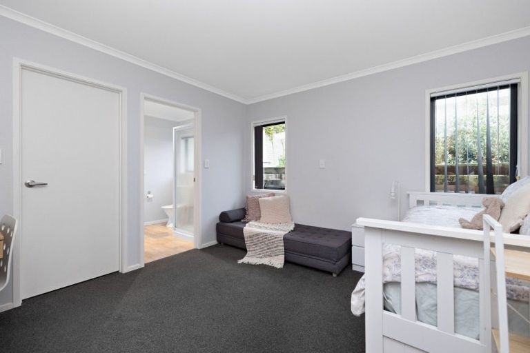 Photo of property in 32 Shelley Street, Otumoetai, Tauranga, 3110