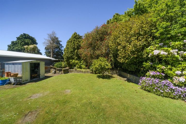 Photo of property in 17 Skerman Street, Marton, 4710