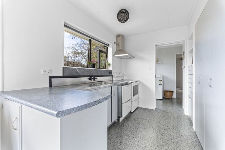 Photo of property in 5 Dillon Drive, Bell Block, New Plymouth, 4312