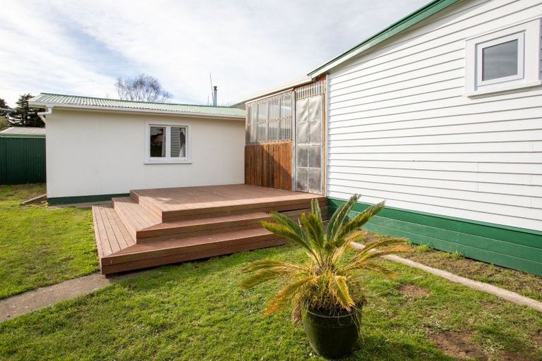 Photo of property in 41 Ross Street, Woodville, 4920