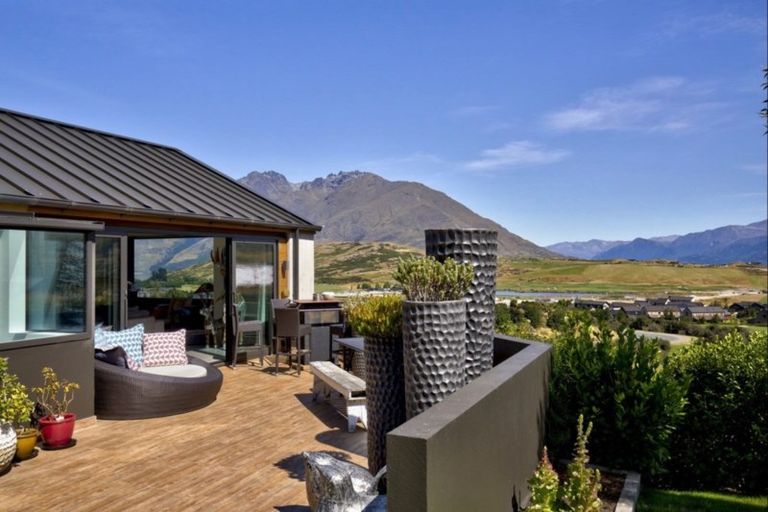 Photo of property in 10 Mckellar Drive, Jacks Point, Queenstown, 9371