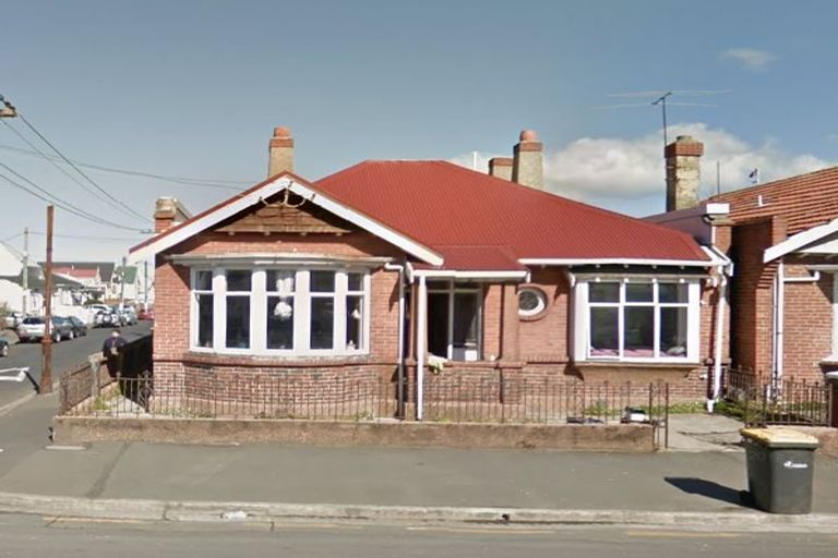 Photo of property in 122 Frederick Street, North Dunedin, Dunedin, 9016