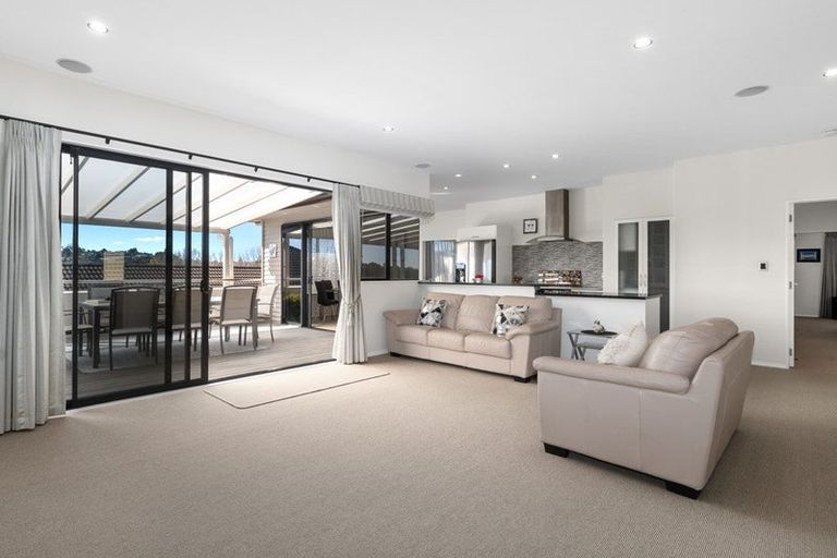 Photo of property in 24 Hawkridge Heights, Bethlehem, Tauranga, 3110
