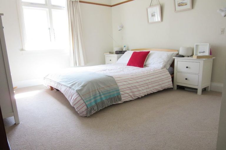 Photo of property in 25 Chamberlain Road, Karori, Wellington, 6012