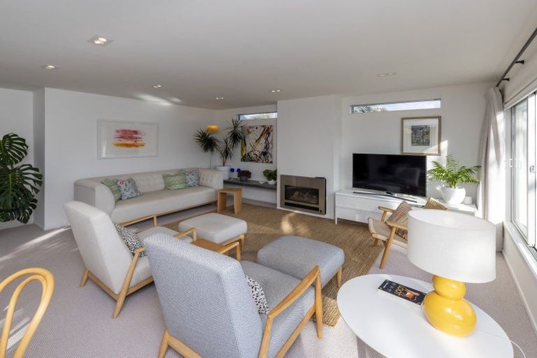 Photo of property in 5 Wharemauku Road, Raumati Beach, Paraparaumu, 5032