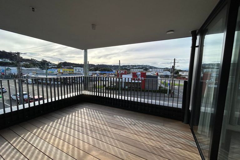Photo of property in 201/2u Onepu Road, Kilbirnie, Wellington, 6022