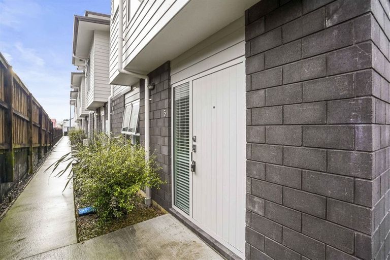 Photo of property in 3u5 Somerset Street, Frankton, Hamilton, 3204
