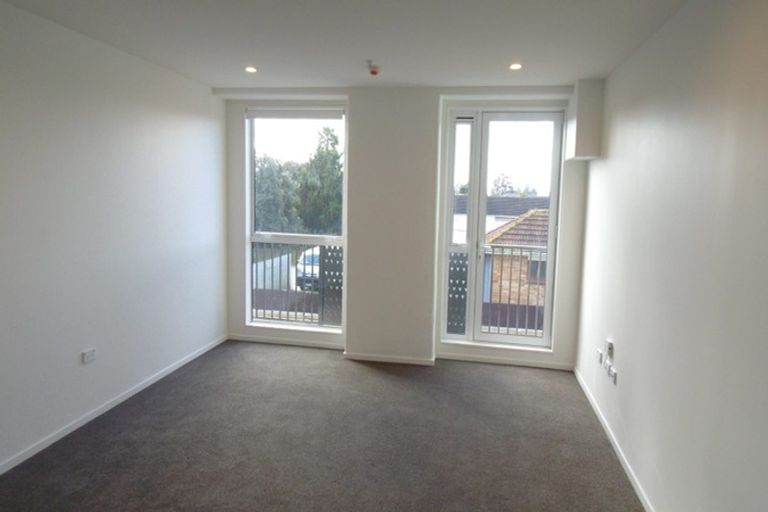 Photo of property in 19 Charles Street, Papatoetoe, Auckland, 2025