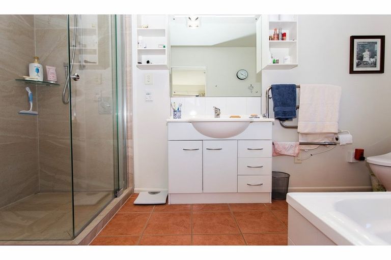 Photo of property in 244a Centaurus Road, Saint Martins, Christchurch, 8022