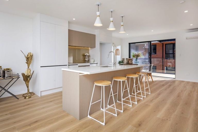 Photo of property in 1/26 Morton Avenue, Forrest Hill, Auckland, 0620