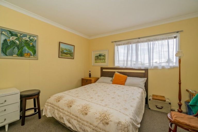 Photo of property in 24a Moewai Park Road, Whitianga, 3510