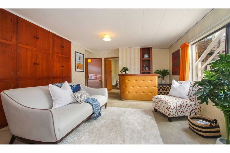 Photo of property in 15 Bishopgate Street, Birkdale, Auckland, 0626