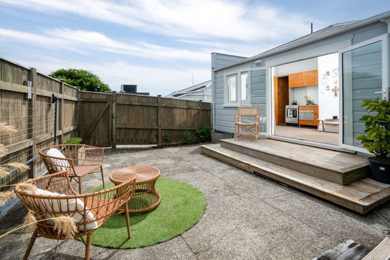 Photo of property in 248 Adelaide Road, Newtown, Wellington, 6021