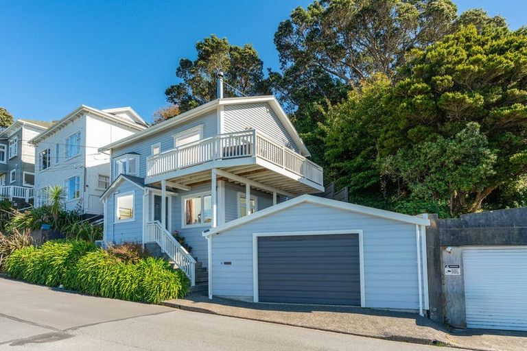 Photo of property in 4 Hornsey Road, Melrose, Wellington, 6023