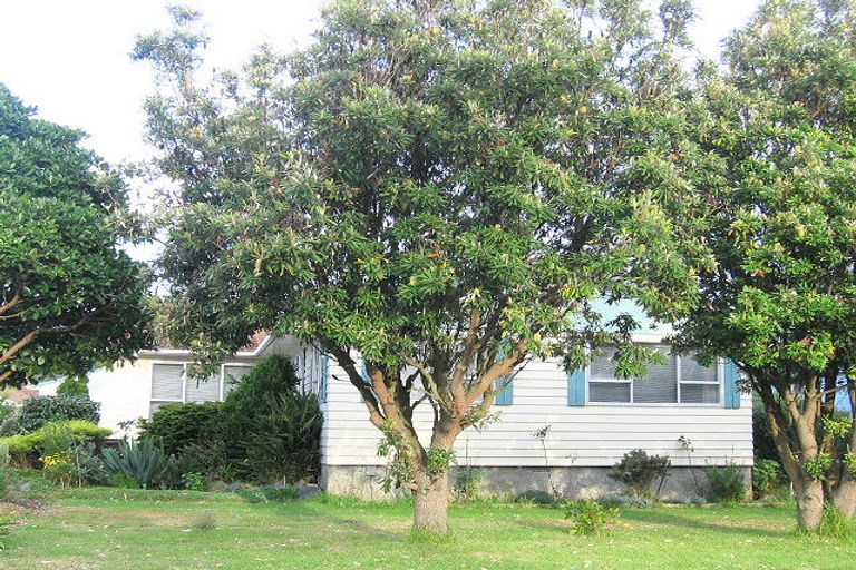 Photo of property in 12 Makarini Street, Paraparaumu, 5032
