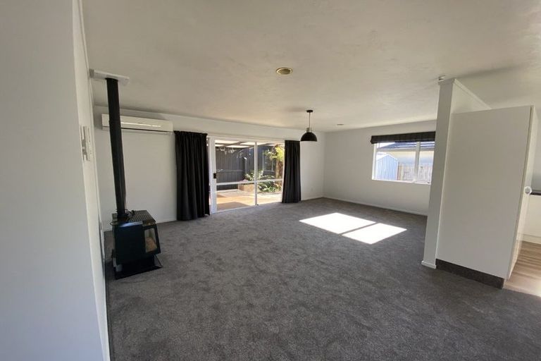 Photo of property in 2/16 Andrew Street, Stoke, Nelson, 7011