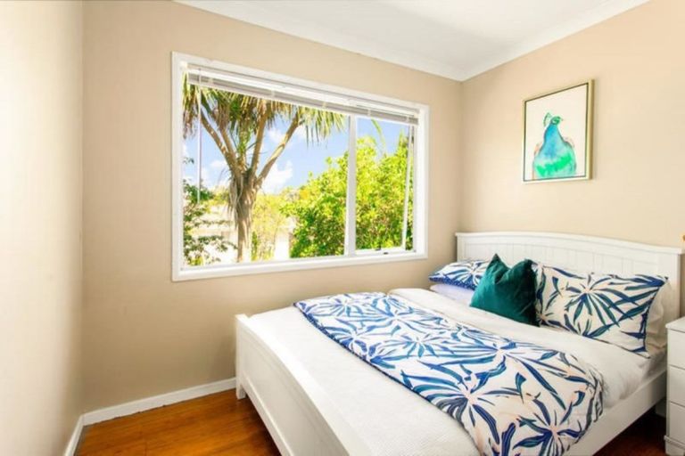 Photo of property in 48 Hilling Street, Titirangi, Auckland, 0604