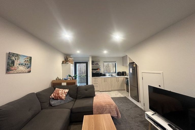 Photo of property in 7/170 Don Buck Road, Massey, Auckland, 0614