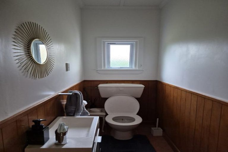 Photo of property in 1414 Woodstock Avenue, Mayfair, Hastings, 4122