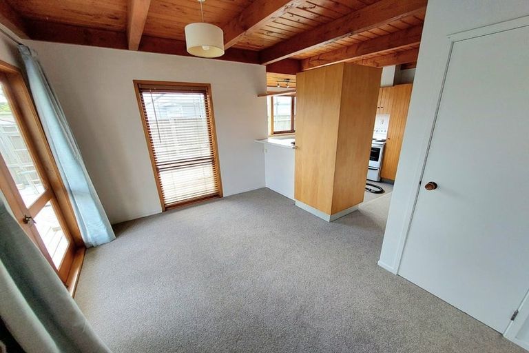 Photo of property in 1/46 Halberg Street, Glenfield, Auckland, 0629