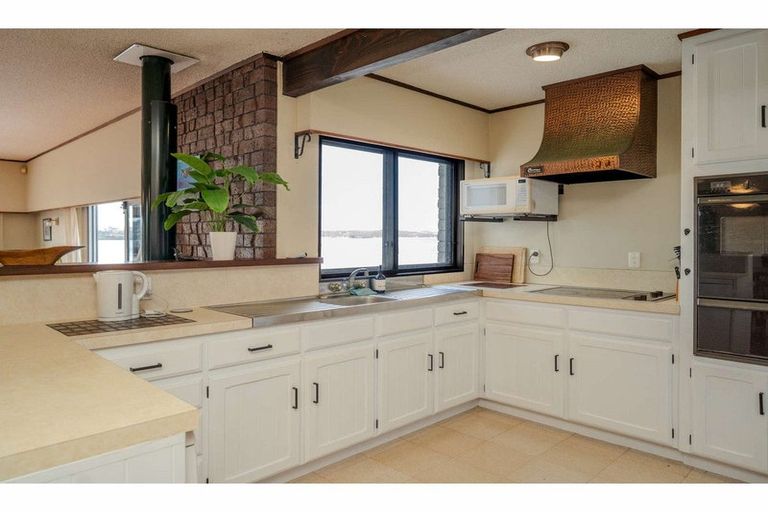 Photo of property in 7 The Lookout, Kerikeri, 0230