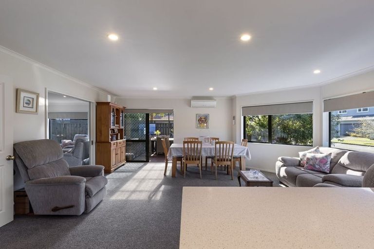 Photo of property in 18 Dougherty Place, Hokowhitu, Palmerston North, 4410