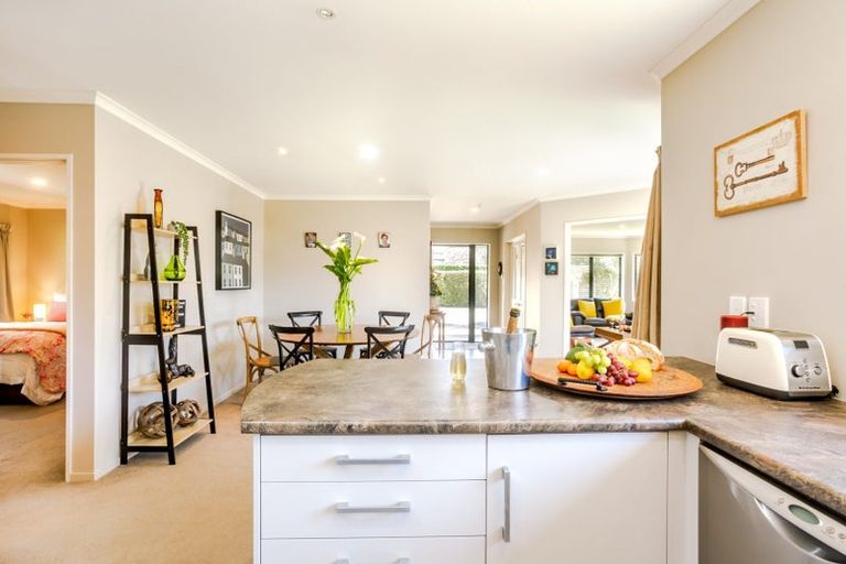 Photo of property in 27a Main Street, Greytown, 5712