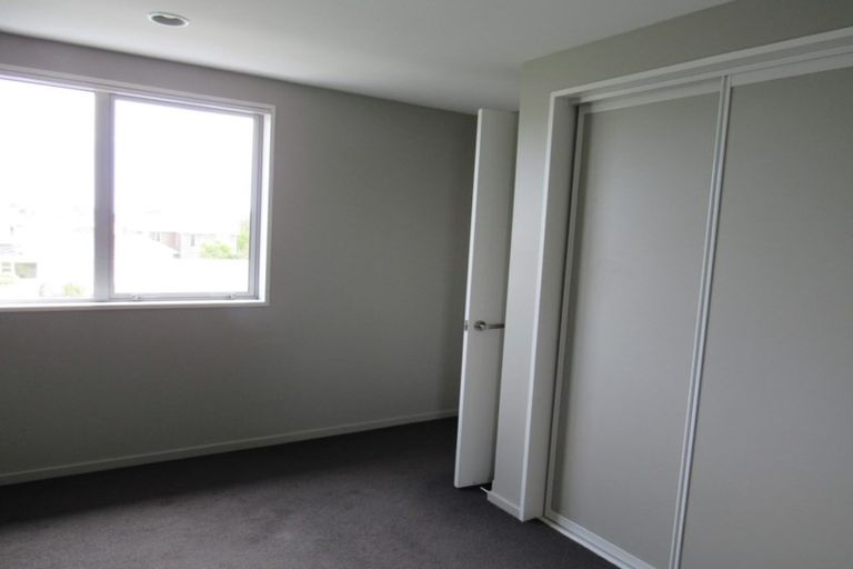 Photo of property in 172a Edgeware Road, Edgeware, Christchurch, 8013