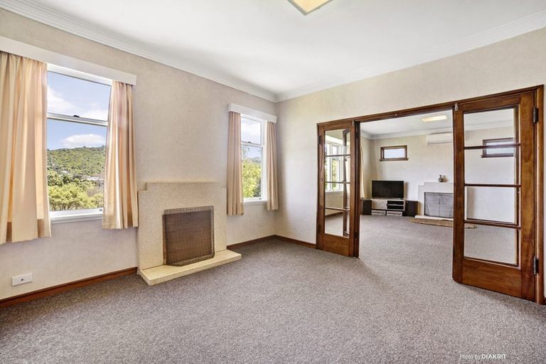 Photo of property in 31 Sydenham Street, Northland, Wellington, 6012