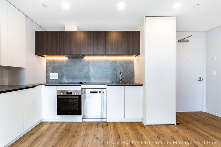 Photo of property in 202/3 Kaipiho Lane, Albany, Auckland, 0632