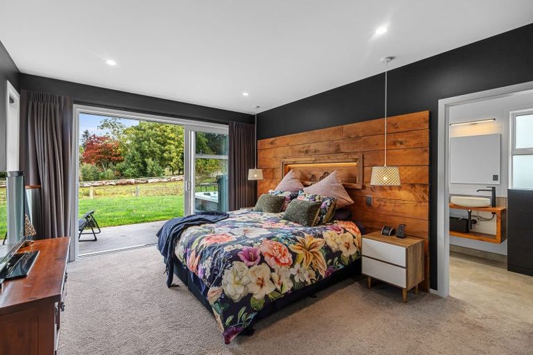 Photo of property in 13 Tari Road, Pukeatua, 3880