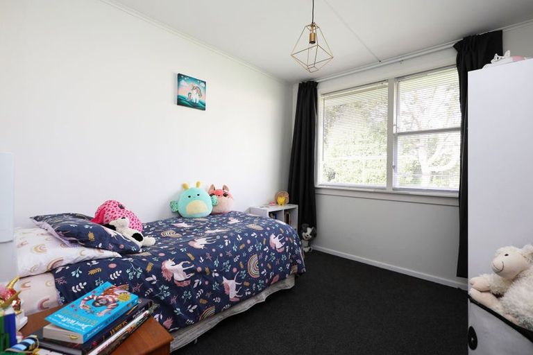 Photo of property in 11 Oxford Street, Holmes Hill, Oamaru, 9401