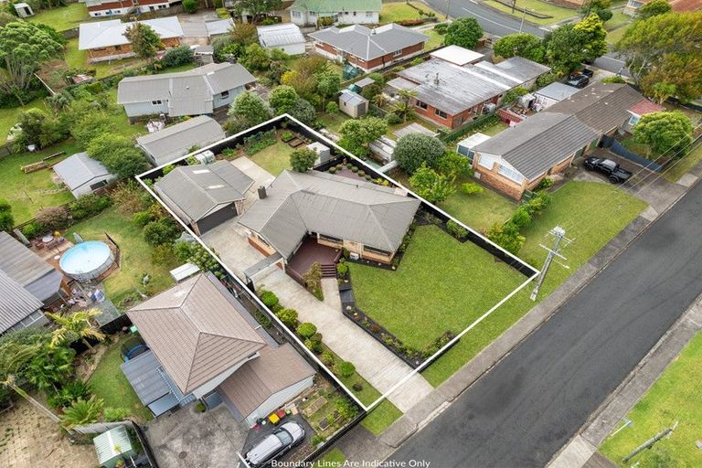 Photo of property in 15 Collie Street, Hillpark, Auckland, 2102