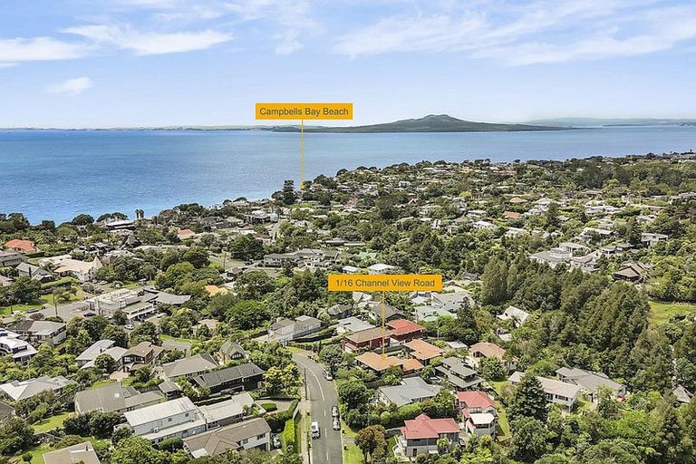 Photo of property in 1/16 Channel View Road, Campbells Bay, Auckland, 0630