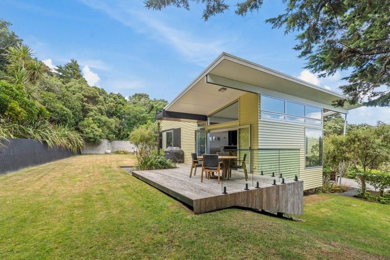 Photo of property in 94 Sidlaw Street, Strathmore Park, Wellington, 6022