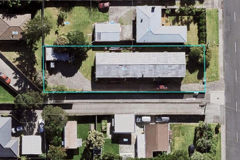Photo of property in 736 Te Atatu Road, Te Atatu Peninsula, Auckland, 0610