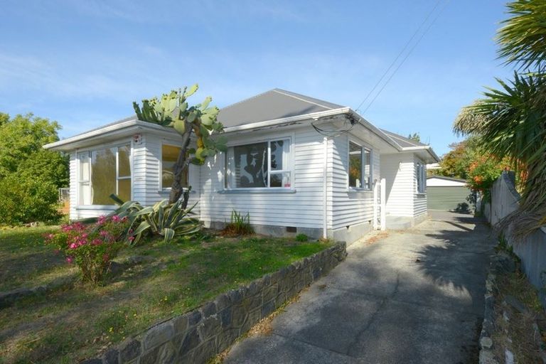 Photo of property in 274 Riverlaw Terrace, Saint Martins, Christchurch, 8022