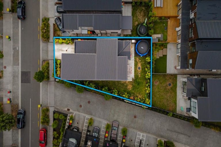 Photo of property in 64 Glidepath Road, Hobsonville, Auckland, 0616