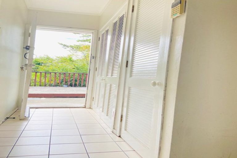 Photo of property in 4/117 Bolton Street, Blockhouse Bay, Auckland, 0600
