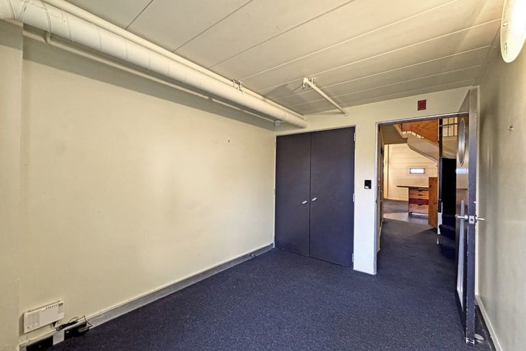 Photo of property in Qba Apartments, 1m/51 Webb Street, Mount Cook, Wellington, 6011