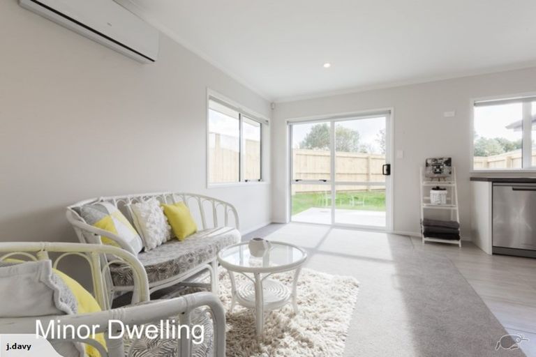 Photo of property in 5 Riverboat Lane, Helensville, 0800